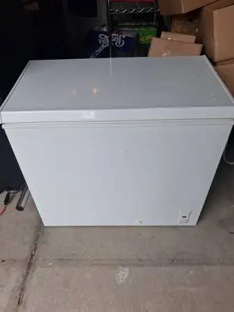 7 cubic foot chest freezer