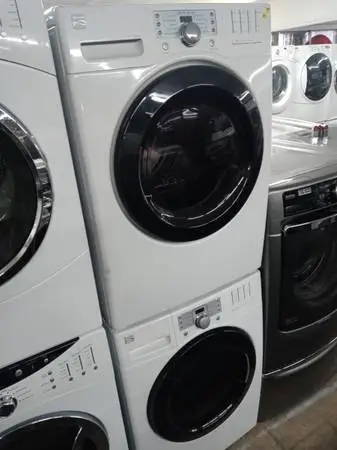 ★Kenmore stackable front load washer and dryer set