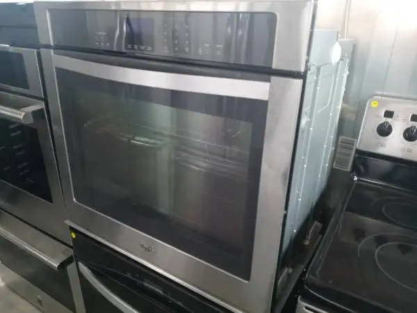 ★Whirlpool 30 stainless steel single wall oven