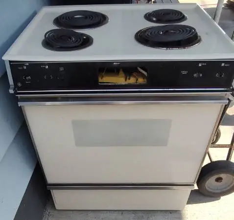 FREE for parts: older GE electric stove