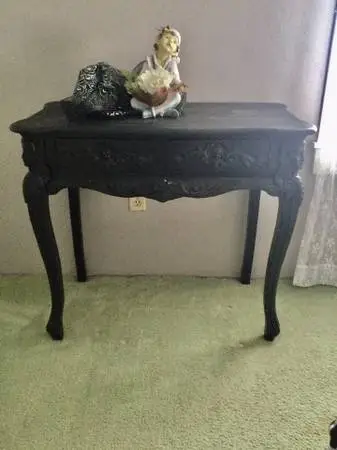 Sofa Table Vintage