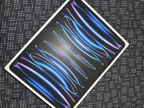 New apple ipad pro 6th generation 128gb wifi silver m2 chip unlocked