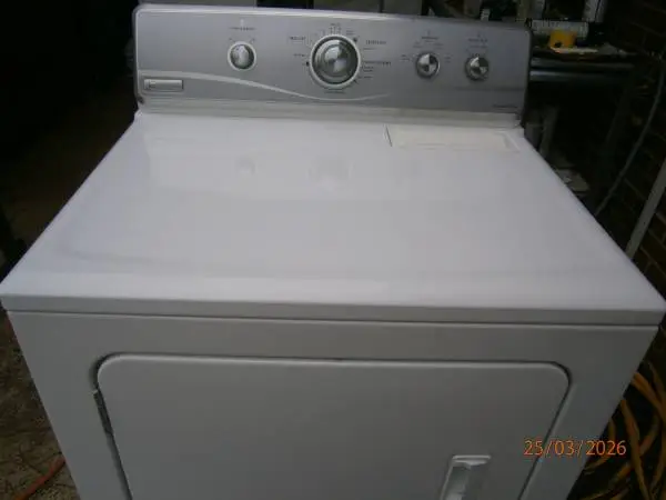 Maytag top load washer and GAS dryer set