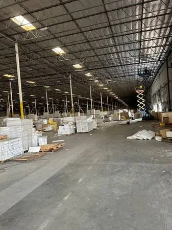 Huge New Office Furniture Bankruptcy Liquidation Sale at 70% Discount