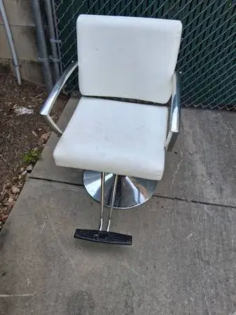 Hydraulic Barber Chair