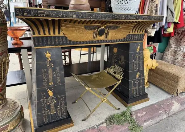 Egyptian Table