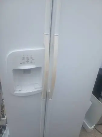 Whirlpool side by side refrigerator great for garage or shop