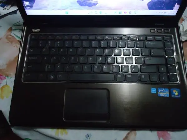 Dell 14 Inspiron i5 laptop with Windows 11