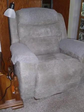 large power recliner