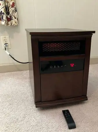 Heater Inared Quartz 1500 Watts with Wheels