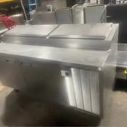 Delfield 2 door stainless still pizza make line sandwiches prep table