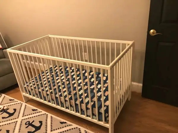 Baby crib