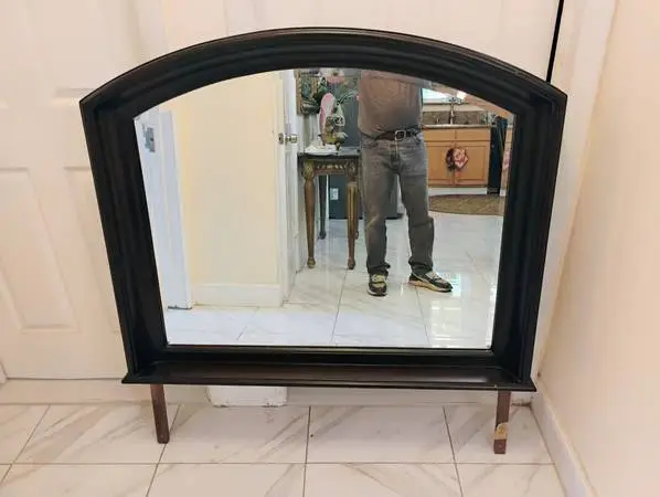 DRESSER MIRROR by Broyhill furniture