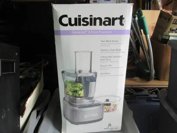 CUISINART FOOD PROCESSOR NEW