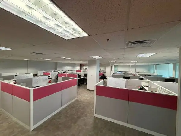 Free Office Cubicles – 18 Sets Available (Plano)