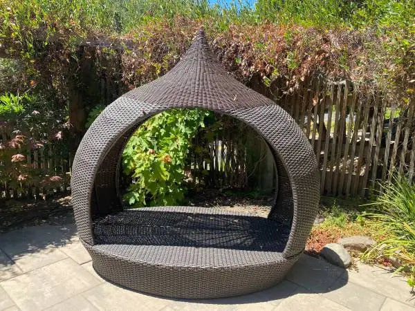 Outdoor Daybed Pool or Garden Rattan Wicker Patio Furniture