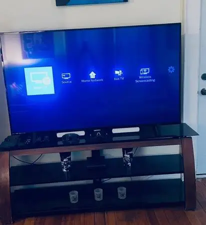 11 Piece Living Room Set.!