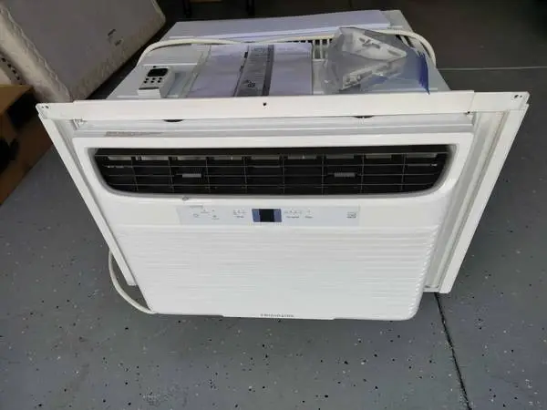 Window AC, 15,100BTU, 120V