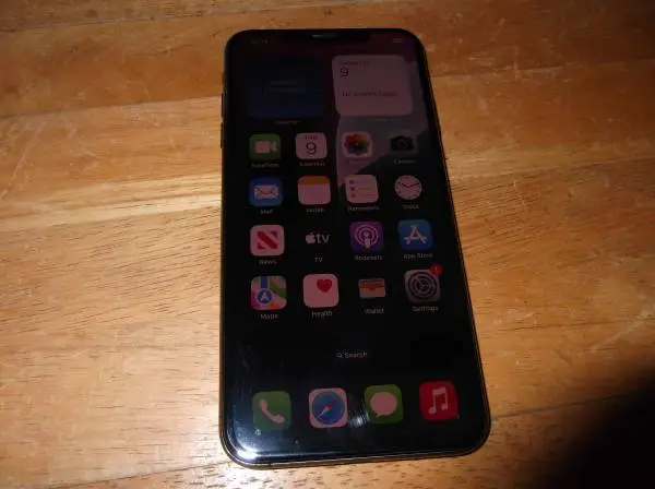 iphone, unlocked, 256gb, ios 18, 6.5 screen, works great