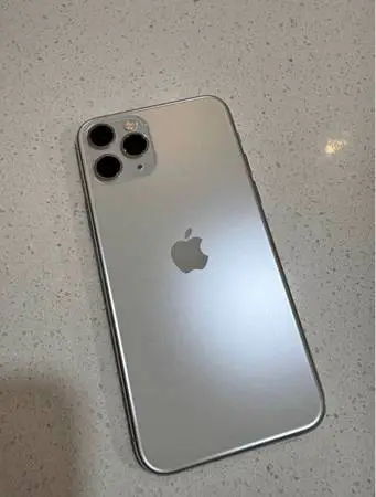 Iphone 11 pro unlocked