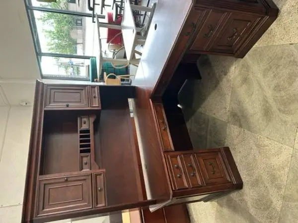 L shape desk w/Hutch by Whalen Office Furniture in Walnut finish wood