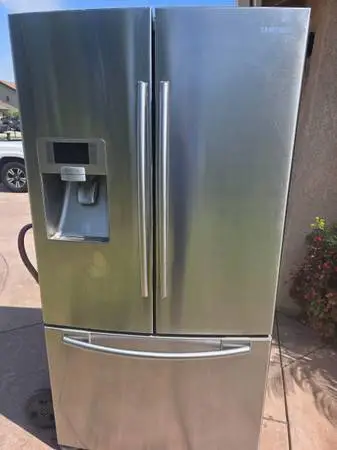 Refrigerator countherdepth W36h69d28
