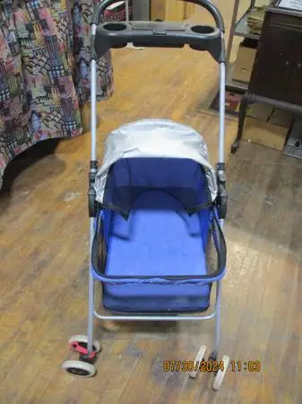 Pet Stroller     #3939