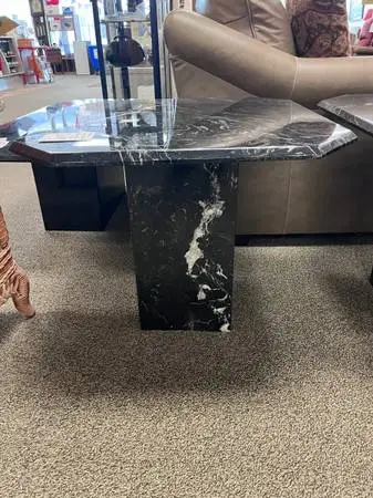 Contemporary Black Marble End Table (#1027)