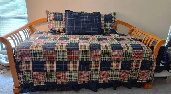 Daybed with Trundle bed