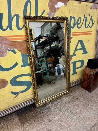 Large ornate gold framed mirror stunning condition 66 long 36 tall. as hardwar