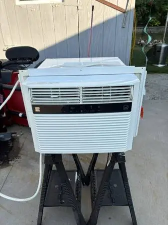 air conditioner 12,000 BTU
