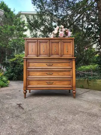 Vintage MCM Tallboy Dresser / Gentleman’s Chest White Fine Furniture