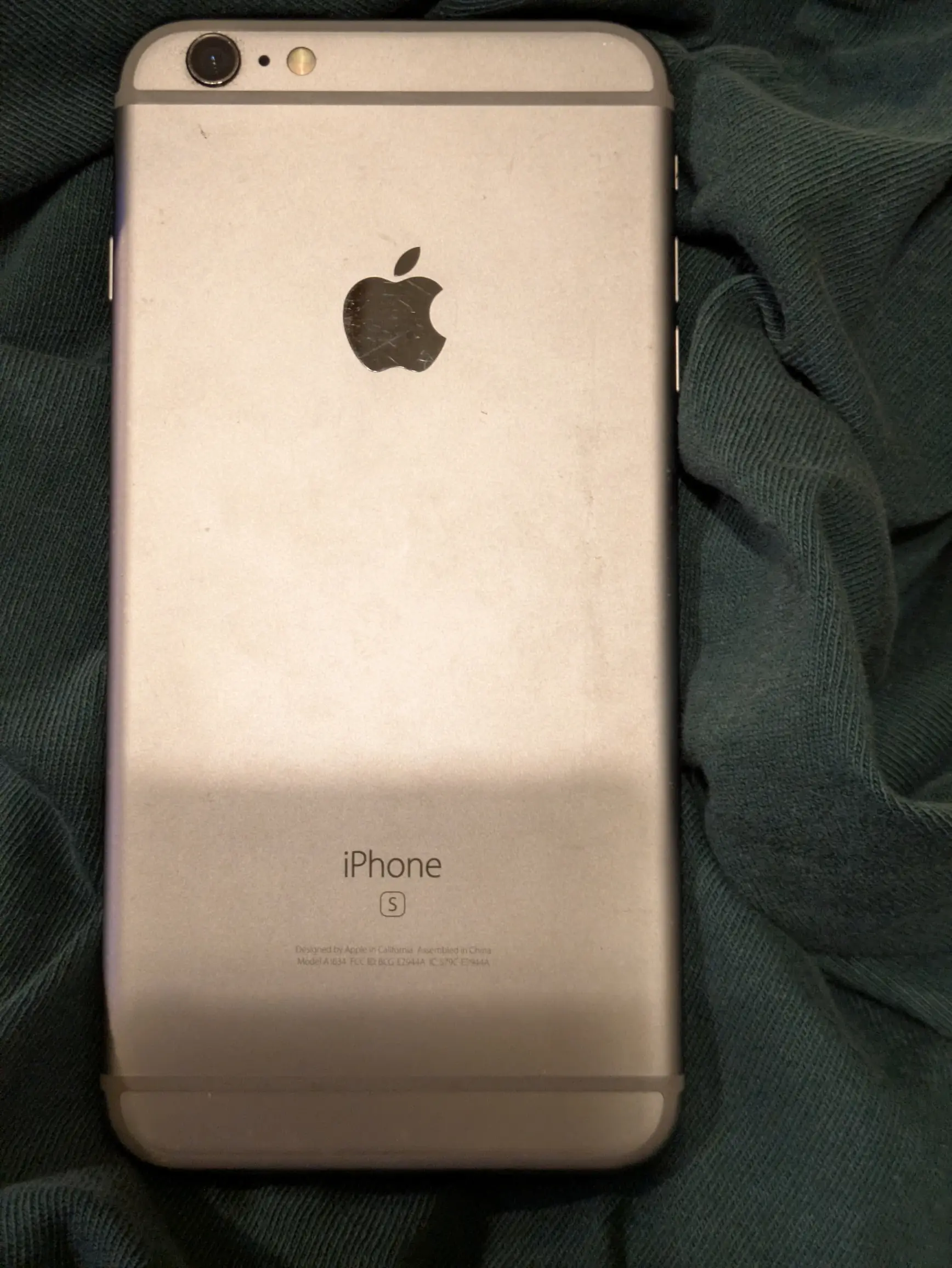 Apple I phone 6 S
