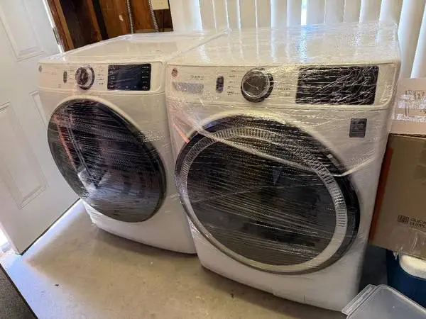 WASHER & DRYER GE
