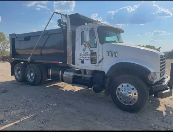Dump truck for sale 2014