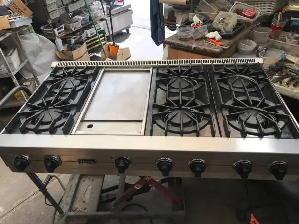 48 Viking Stainless Rangetop, 6+ griddle