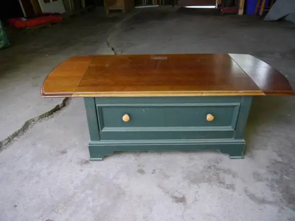 Coffee Table expandable Solid Wood