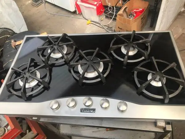 36 Viking Black Glass n stainless Cooktop