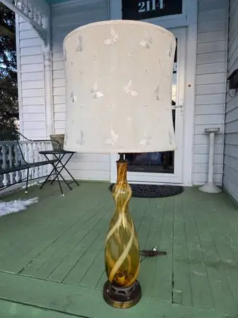 Mid Century Modern Murano Art Glass Lamp
