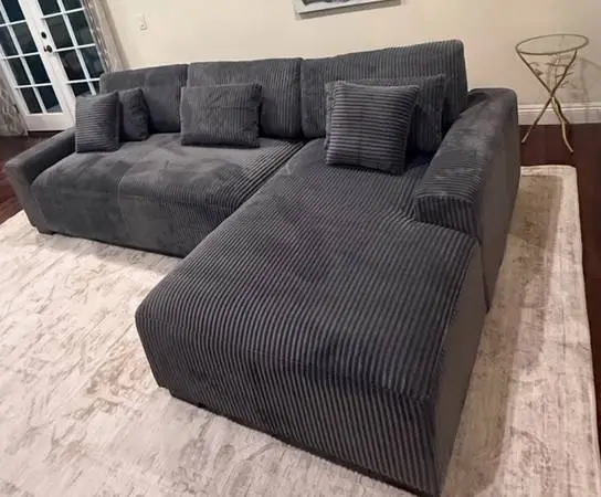 New Avenue Sectional set, 0 down financing & we deliver