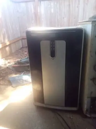 Haier 12,000 BTU Portable air conditioner