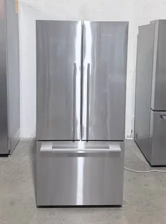 Fisher & Paykel RF170ADX4N 32 Freestanding French Door Refrigerator