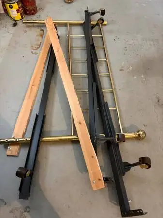 Queen brass bedframe