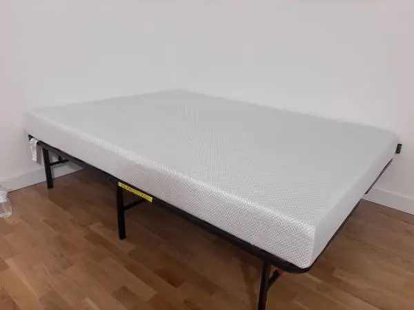 Mattress & bed frames