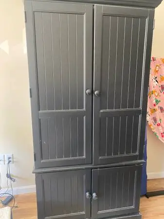 Armoire
