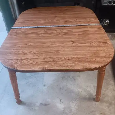 Kitchen table with 4 chairs