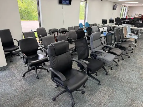 Used Office Chairs | Task Chair | Conference Chairs