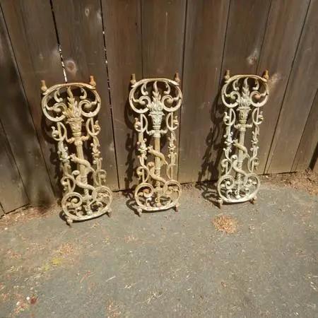 >>ANTIQUE SOLID CAST IRON COOL GARDEN ART ITEMS, SUPER VINTAGE<<