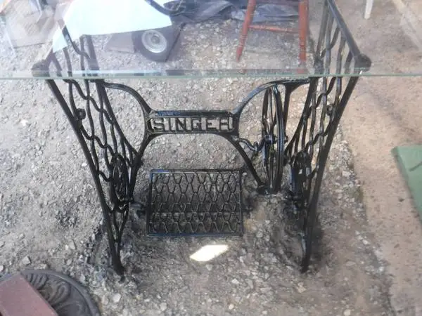 Interesting and Decorative Entrance Hall Table