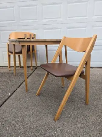 Mid Century Modern Folding Chairs and Table by Stakmore